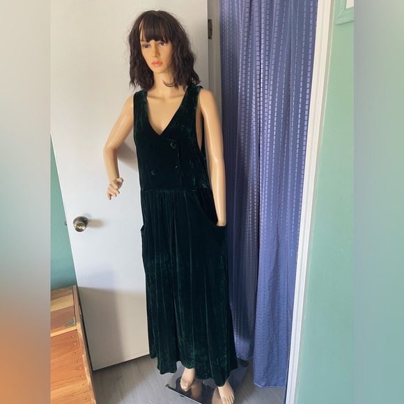 Vintage Emerald Velour Dress S-M - Picture 2 of 10